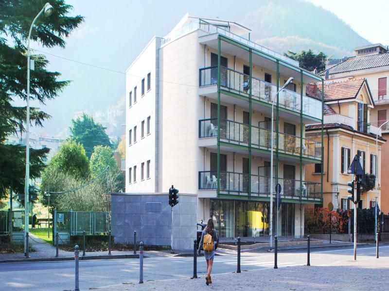 Aparthotel La Perla By Sedar Côme Esterno foto
