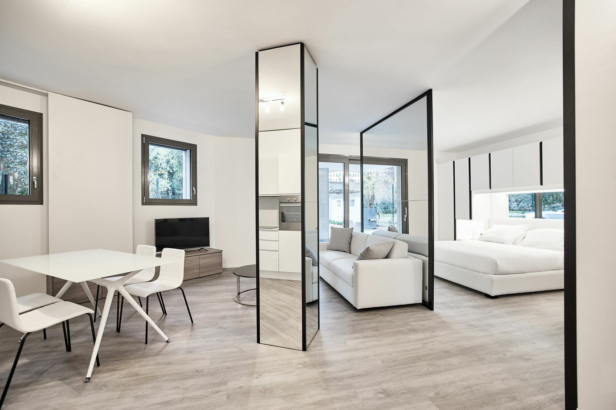 Aparthotel La Perla By Sedar Côme Esterno foto